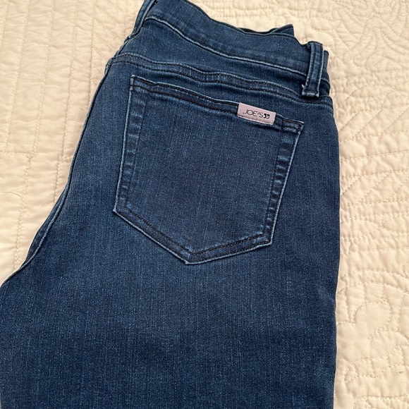 Joe’s Jeans. Bootcut 28. EUC - Picture 2 of 6